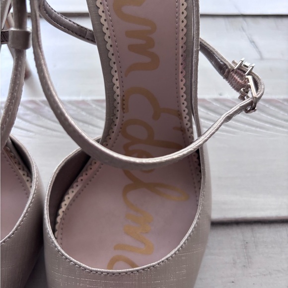 Sam Edelman Women's Ayla mettalic Heels - Picture 2 of 8